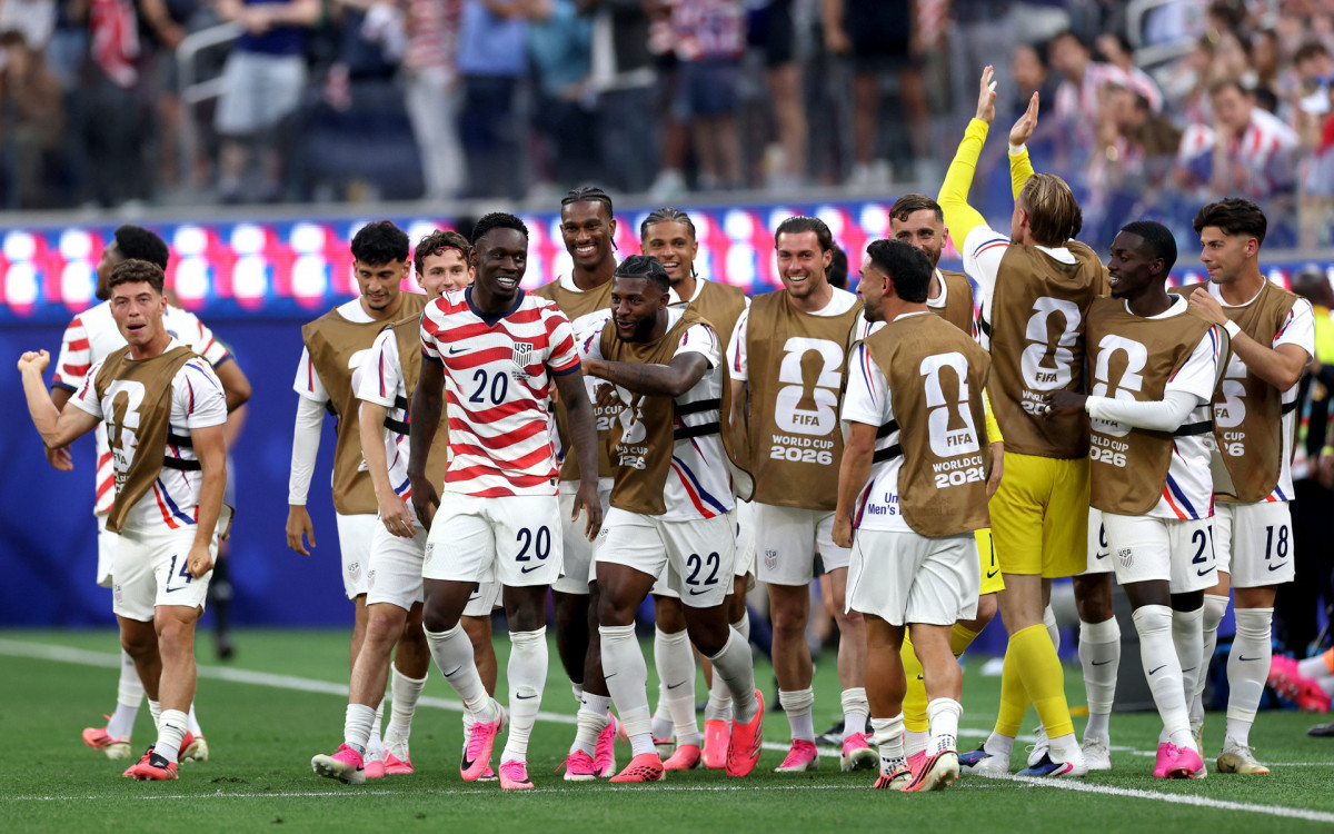 Os Estados Unidos estrearam na Copa do Mundo de 2026 com vitória sobre o Paraguai por 4 a 1