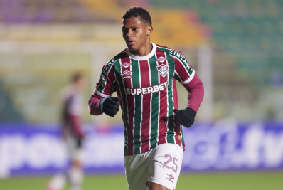 Fluminense encaminha saída de jovem da base para clube da Finlândia