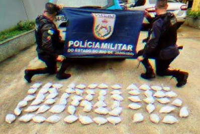 PM apreende mais de 3 mil pinos de cocaína em Sapucaia
