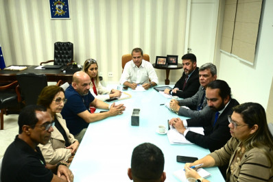 Prefeito reconhece o valor dos servidores aposentados e cria auxílio assistencial