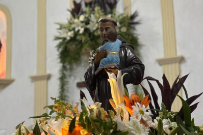Dia de Santo Antônio reúne fiéis em celebração marcada por fé e tradição
