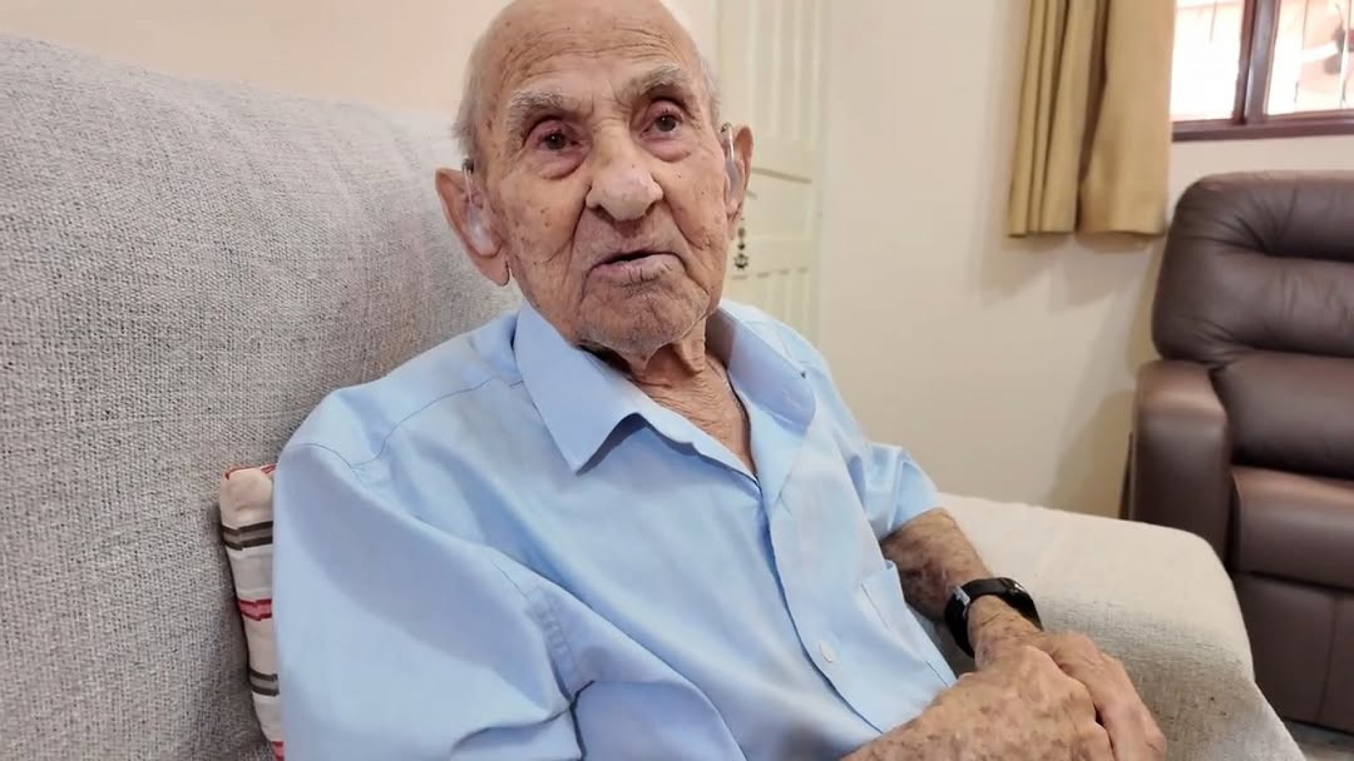 Influenciador Vov&ocirc; An&eacute;sio 

