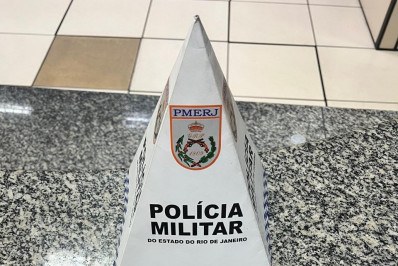 Abordagem policial no Engenho de Dentro termina com tiroteio e homem preso