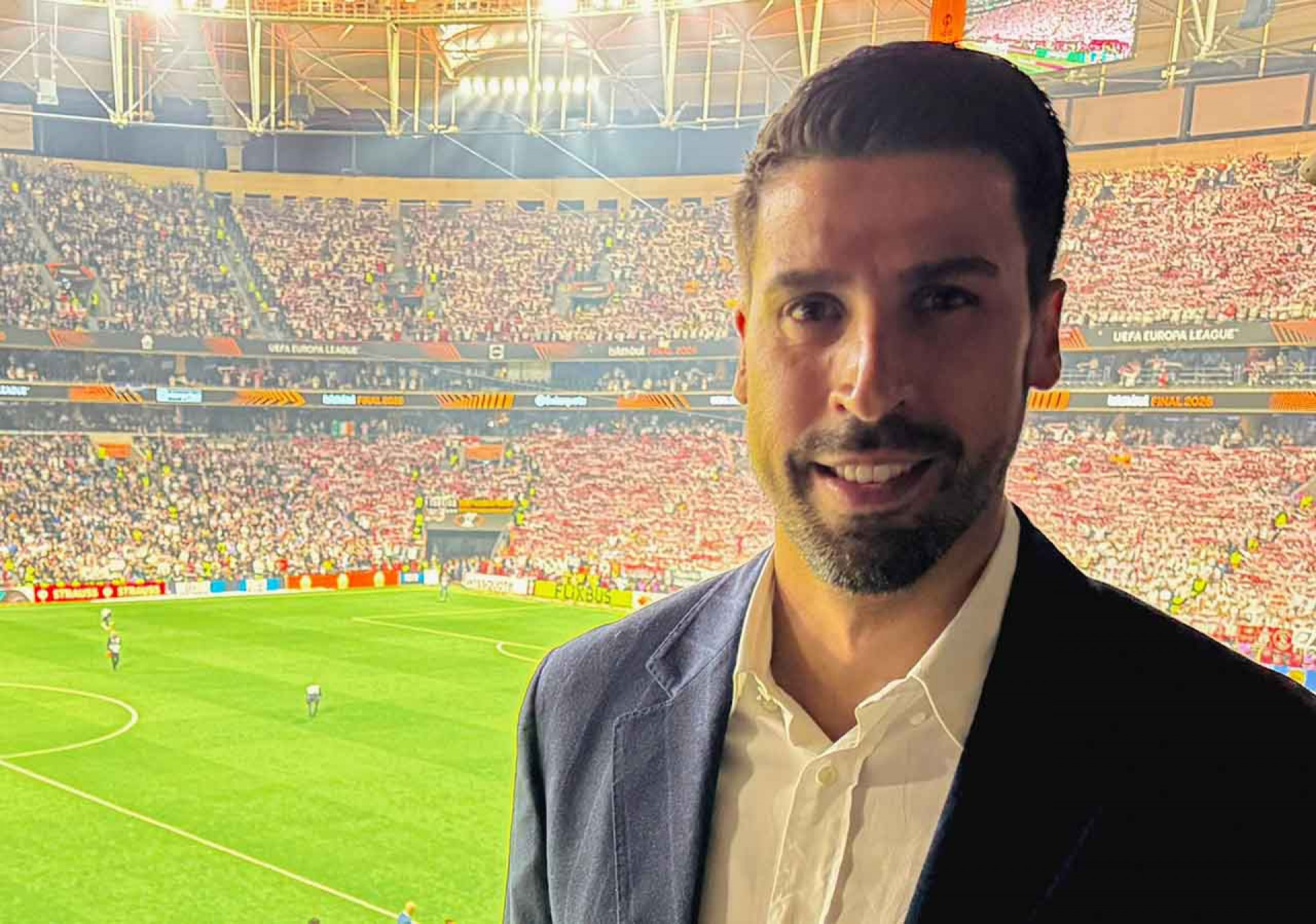 Mourinho quer ex-jogador do Real Madrid para refor&ccedil;ar comiss&atilde;o t&eacute;cnica