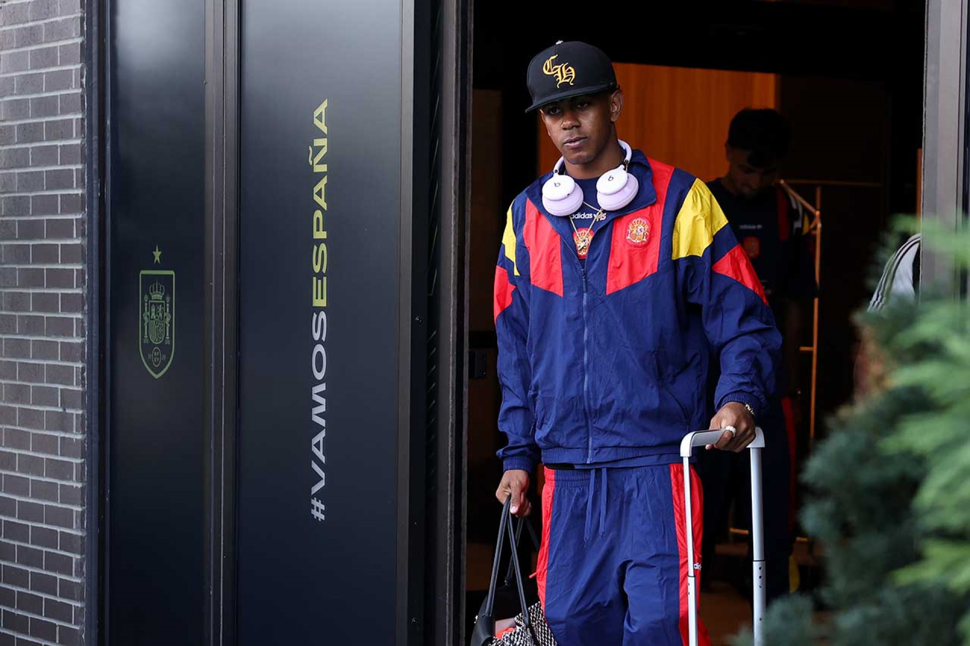 CHATTANOOGA, TENNESSEE - JUNE 13: Lamine Yamal of Spain walks to the bus to head to Atlanta at Embassy Suites by Hilton Chattanooga Downtown on June 13, 2026 in Chattanooga, Tennessee. (Photo by Florencia Tan Jun/Getty Images)