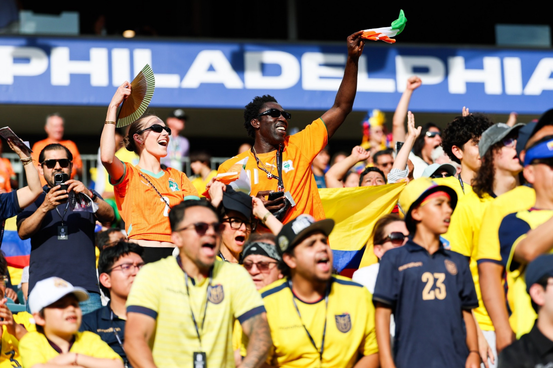 Torcedores marcaram presença no Lincoln Financial Field, na Filadélfia - William Volcov / Parceiro / Agência O Dia