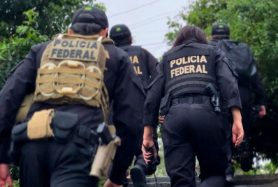 Ministério Público denuncia Buzeira, 'Rei das Bets' e 'contador do PCC' por lavagem do tráfico com veleiro
