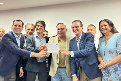 Exclusivo: prefeito de Arraial do Cabo muda de partido e ingressa no PSD