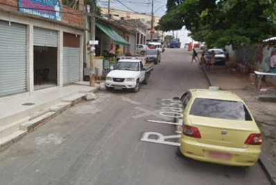 Guerra entre criminosos provoca intenso tiroteio na comunidade