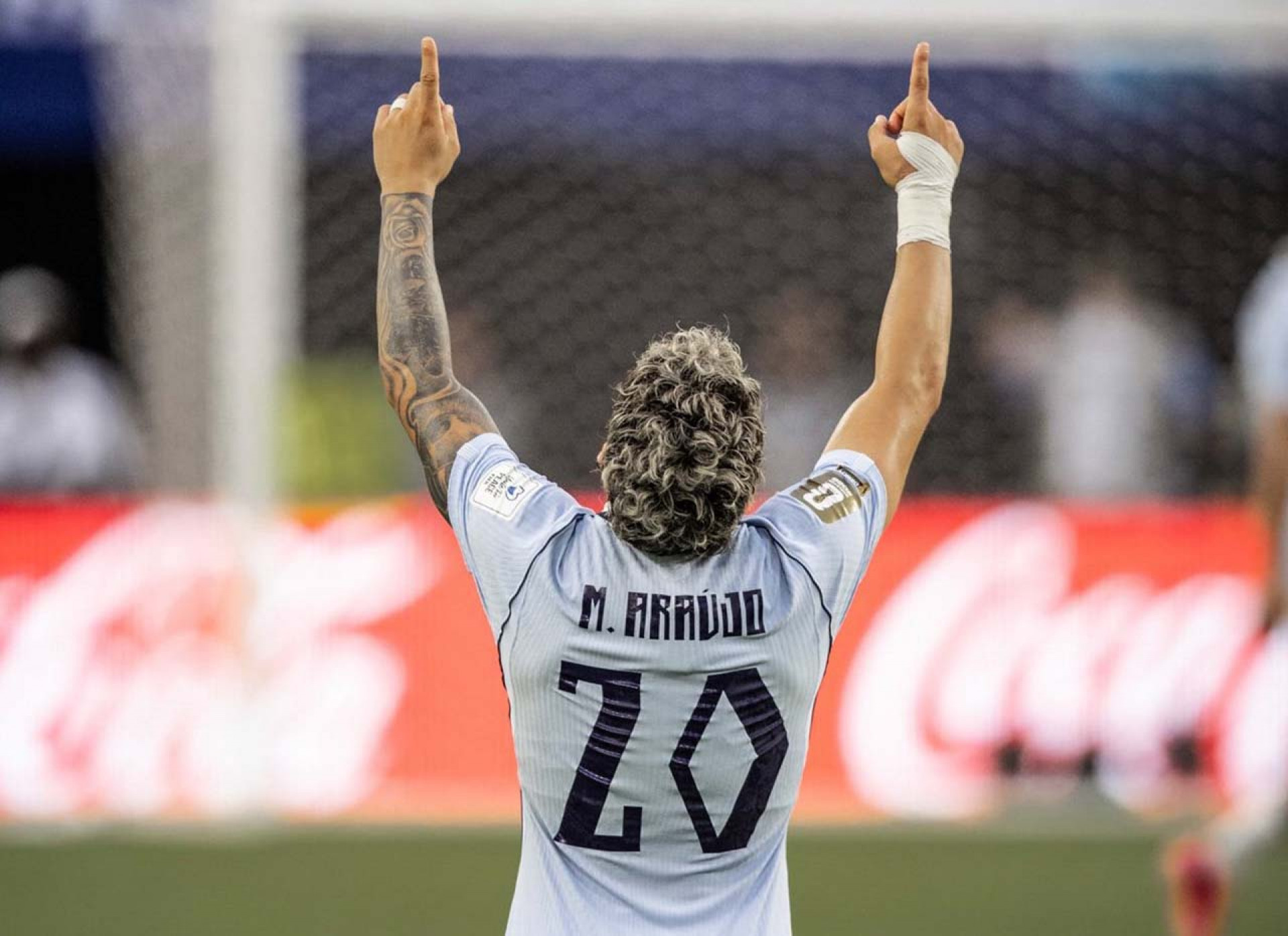 Uruguai reage, pressiona, mas fica no empate com a Ar&aacute;bia Saudita