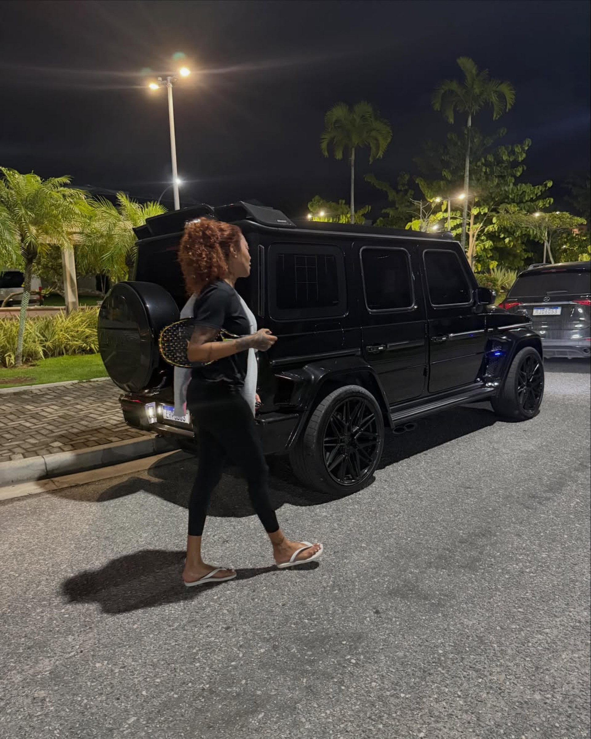Ludmilla exibe coleção de carros de luxo avaliada em milhões de reais - Reprodução Instagram