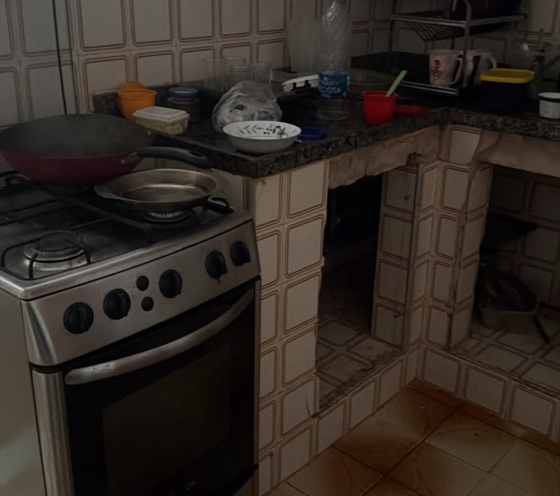 Ambiente onde a vítima estava tinha condições insalubres - Reprodução