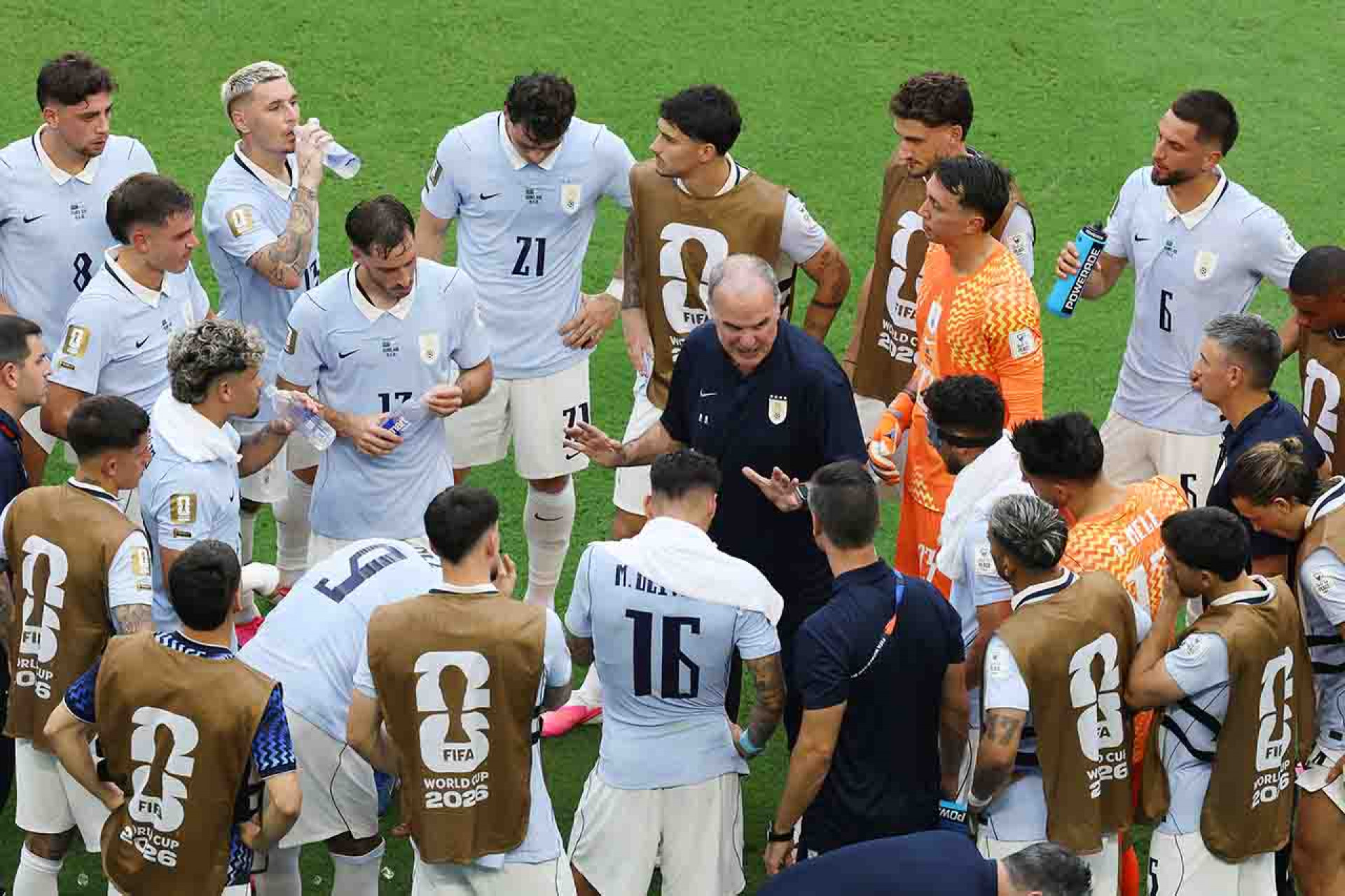 MIAMI, FLORIDA - JUNE 15: Marcelo Bielsa, Head Coach of Uruguay, talks to his players during the FIFA World Cup 2026 Group H match between Saudi Arabia and Uruguay at Miami Stadium on June 15, 2026 in Miami, Florida. (Photo by Molly Darlington/Getty Images)