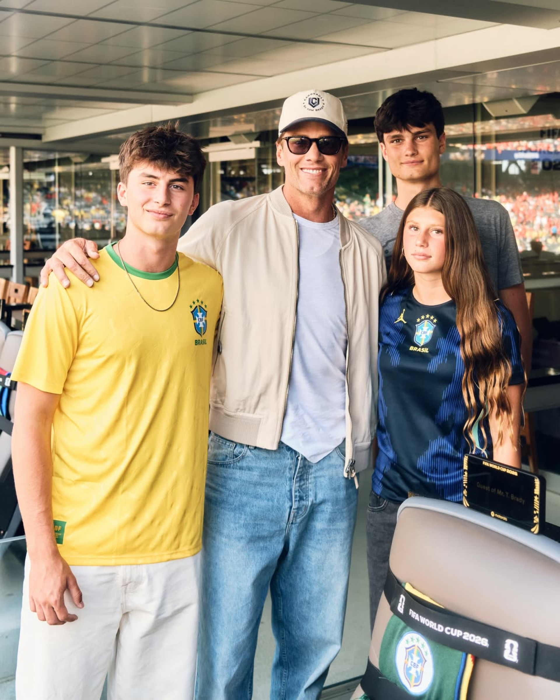 Tom Brady e os três filhos - Reprodução / Instagram