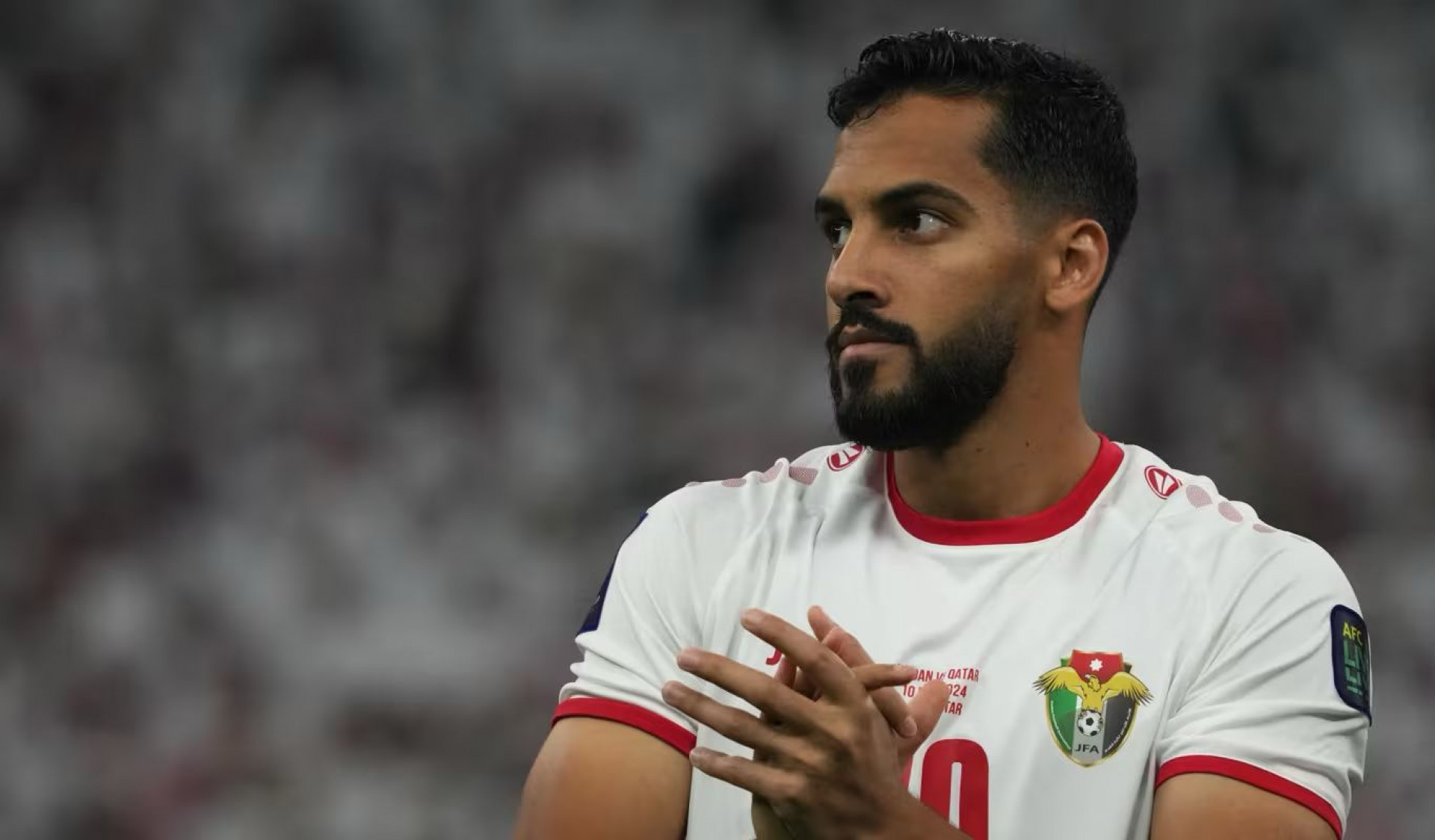 Mousa Tamari é o camisa 10 da seleção jordaniana - Divulgação / Fifa