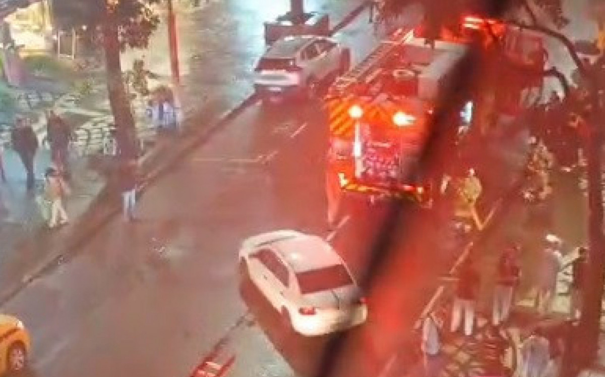 Incêndio atinge tradicional Restaurante Café Lamas, no Flamengo - Reprodução/Redes sociais