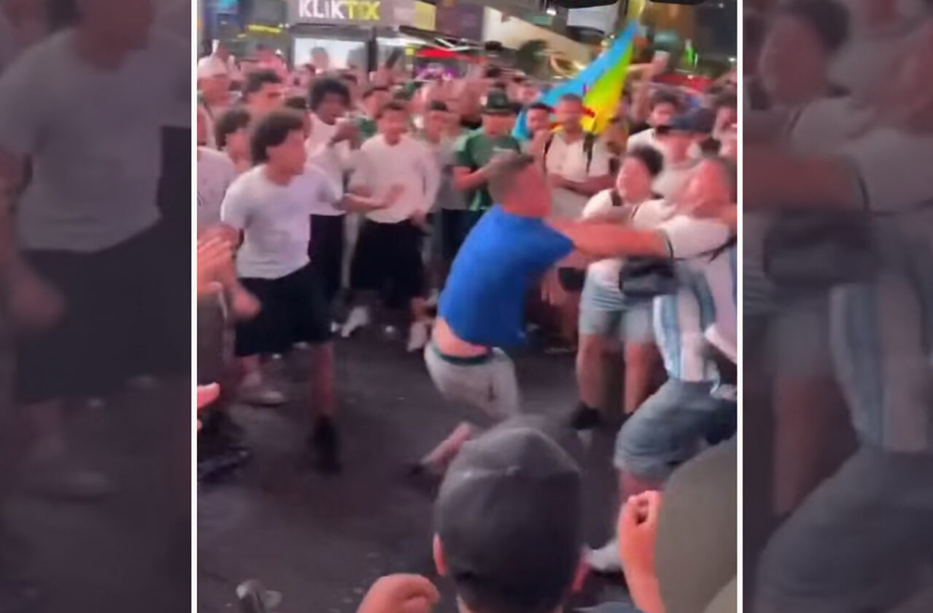 V&iacute;deo: pancadaria envolve torcedores de Argentina e Arg&eacute;lia na Times Square