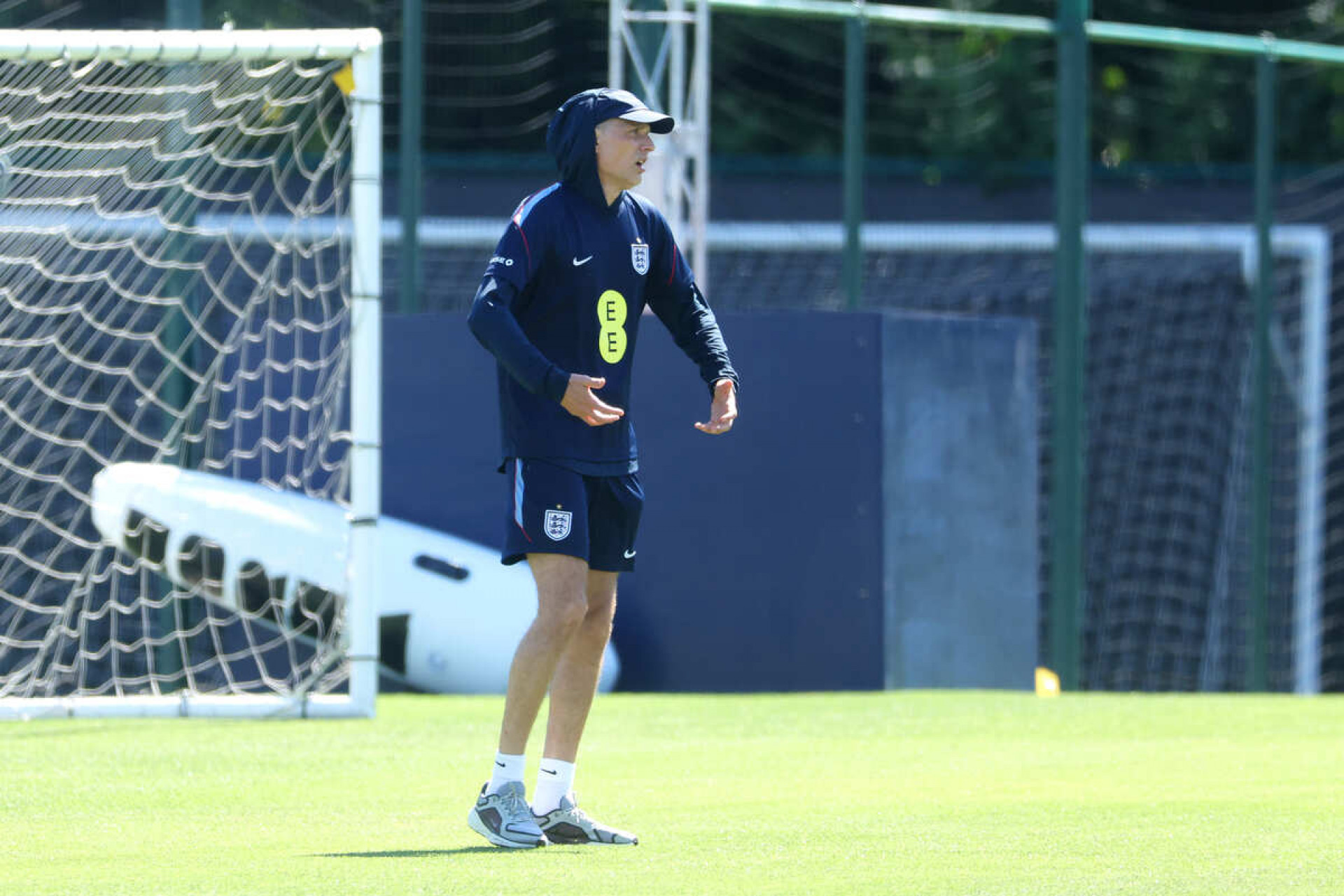 Tuchel pode deixar o comando da Inglaterra em caso de m&aacute; campanha na Copa