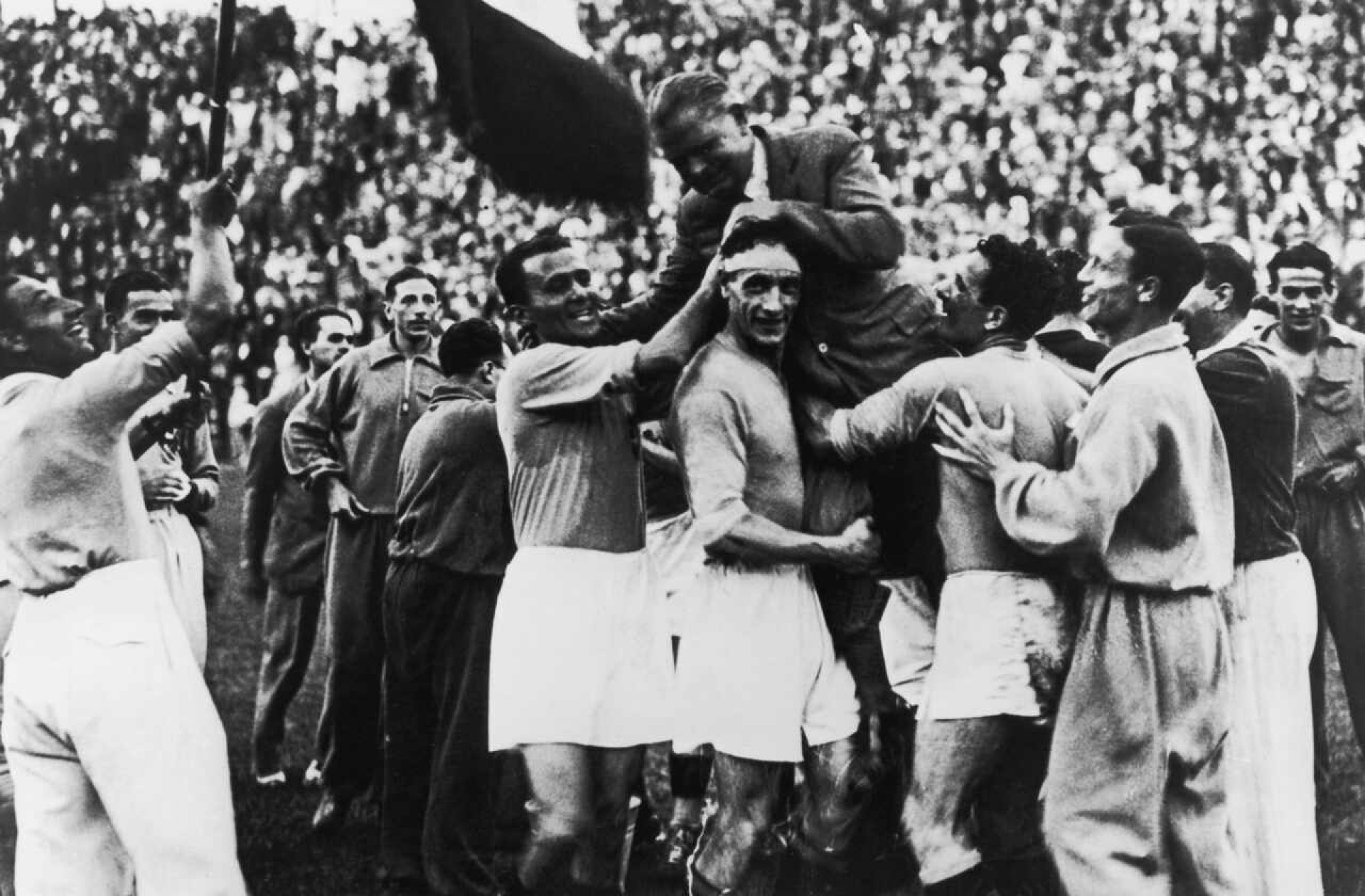 Deschamps e Scaloni desafiam recorde de 88 anos na Copa do Mundo