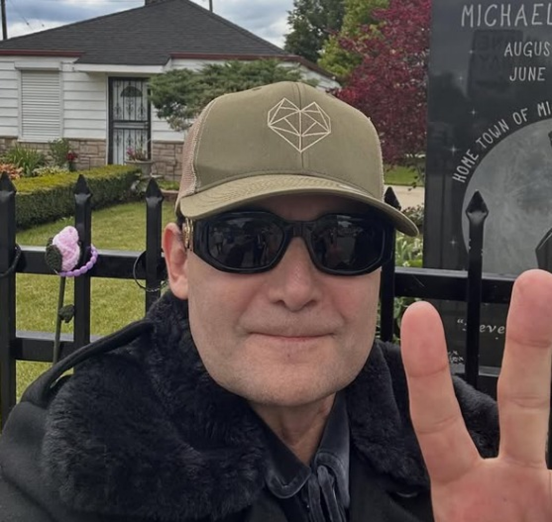 Corey Feldman passou mal durante voo e foi levado ao hospital - Reprodução / Instagram