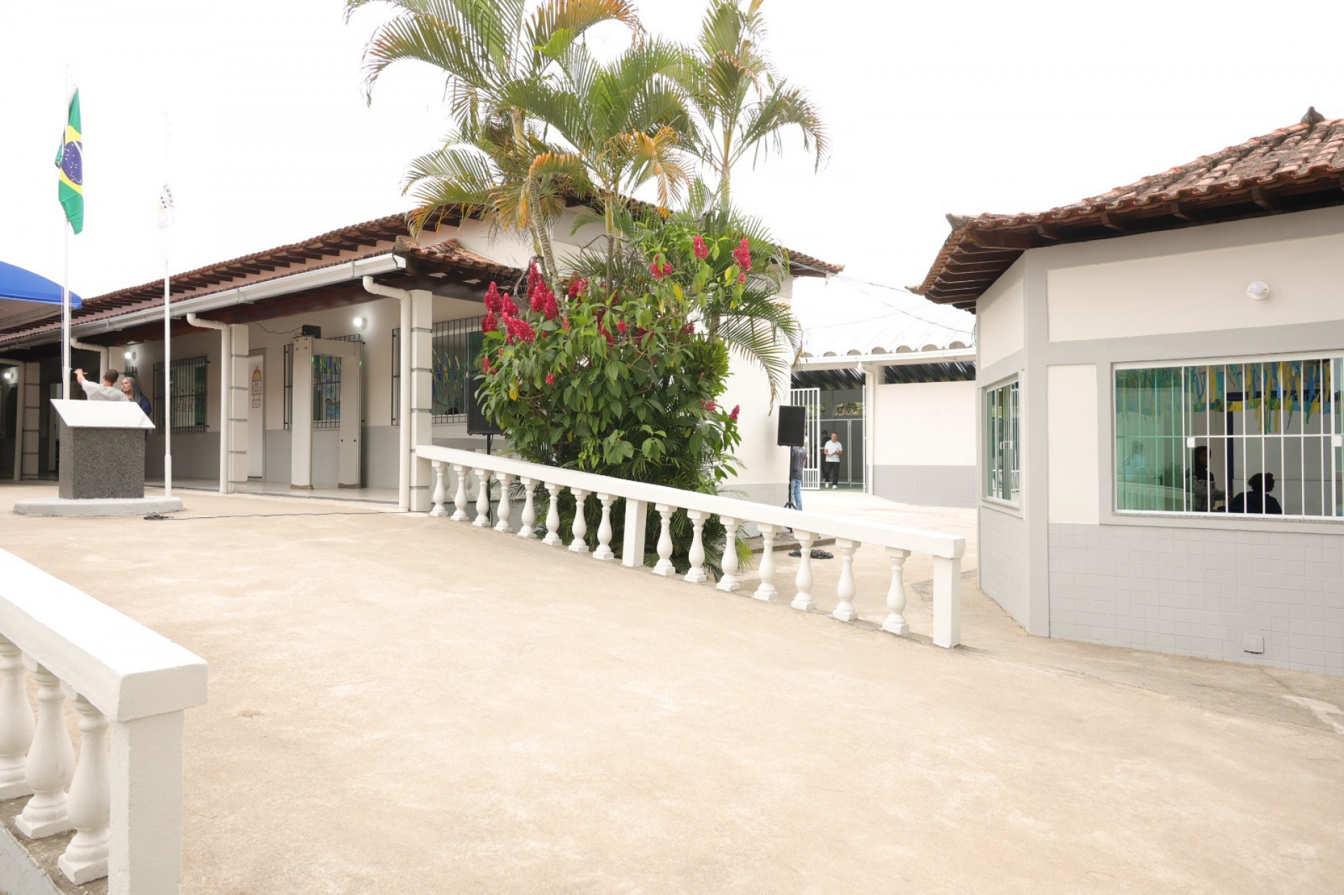 Revitalização da Escola Municipal Faustina Silva de Carvalho, em São Vicente - Ascom