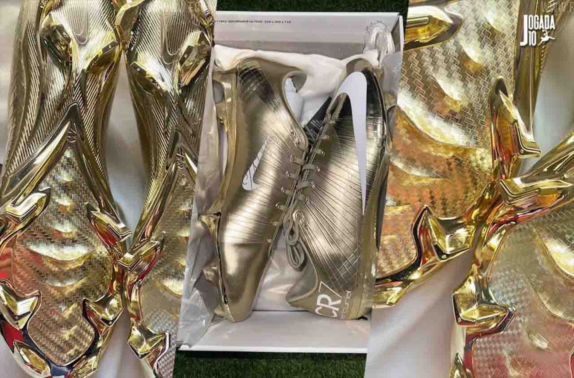 Vaza a nova chuteira dourada de Cristiano Ronaldo para Copa