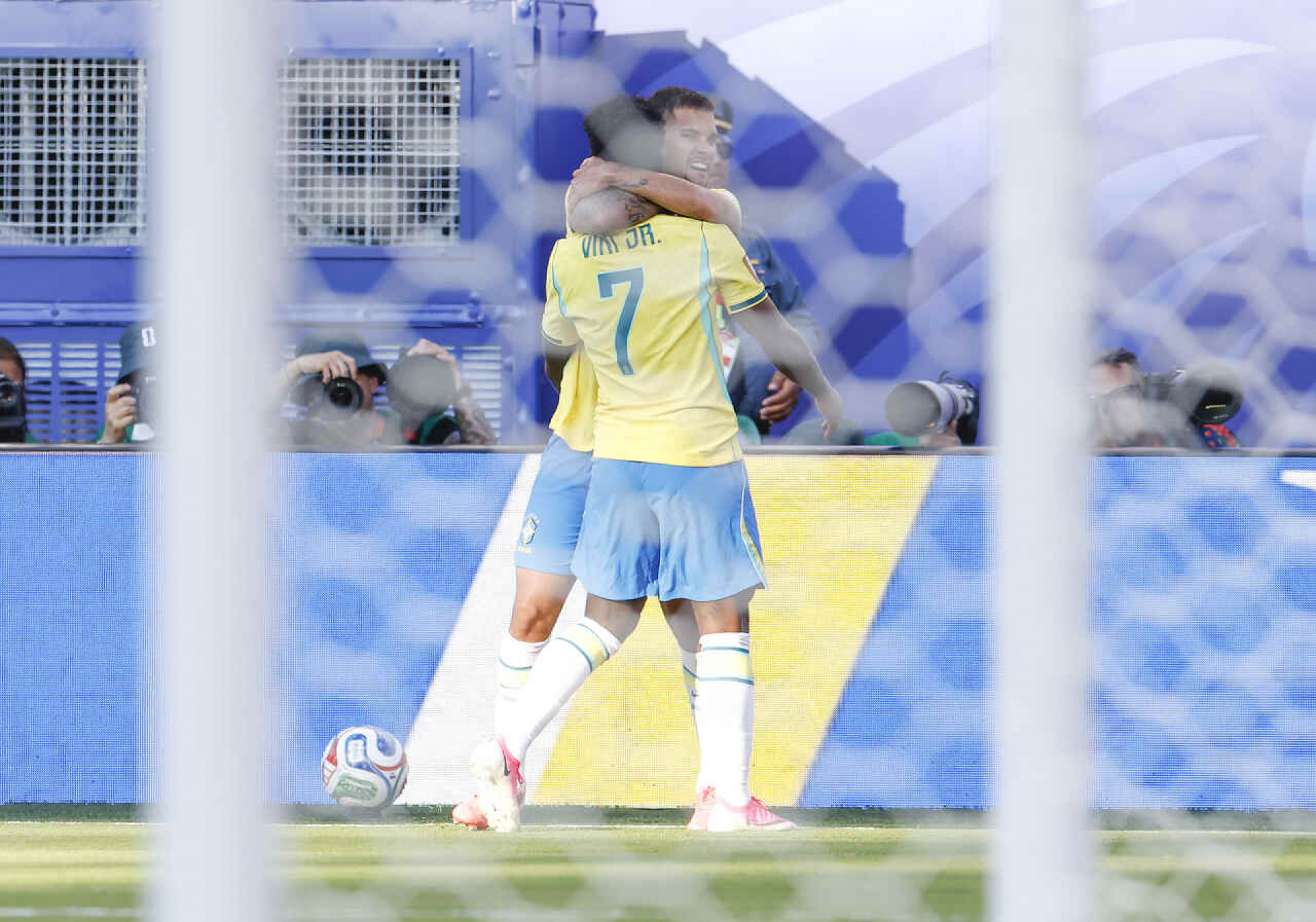 Brasil x Haiti: onde assistir, escala&ccedil;&otilde;es e arbitragem