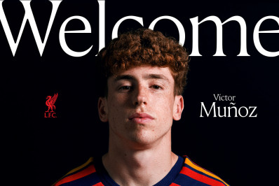 Liverpool anuncia a contratação de atleta que está com a Espanha na Copa