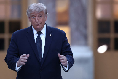Trump diz que Brasil está 'perigoso politicamente' e confunde filhos de Bolsonaro