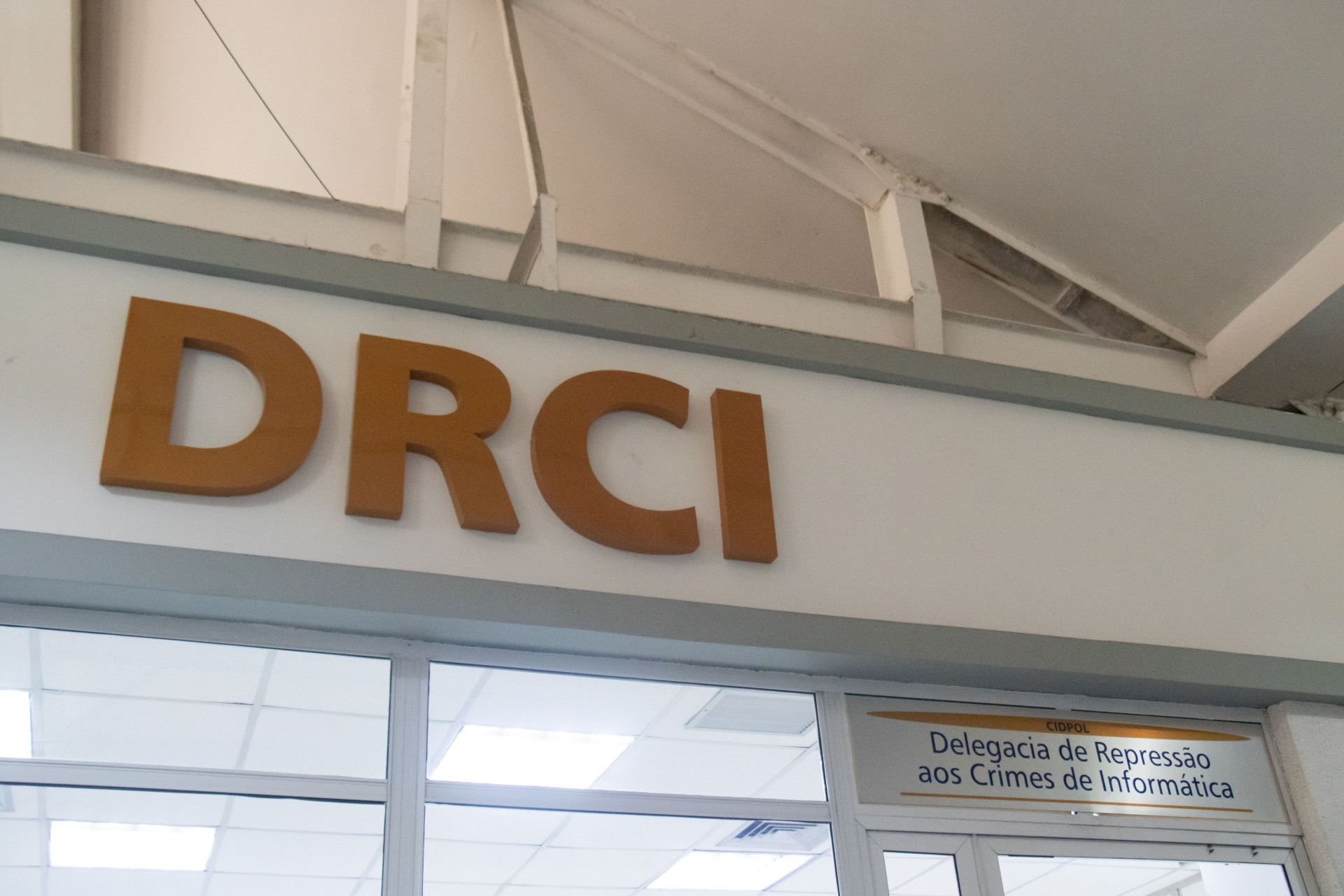 Pris&atilde;o foi realizada por agentes da DRCI - &Eacute;rica Martin / Arquivo O Dia