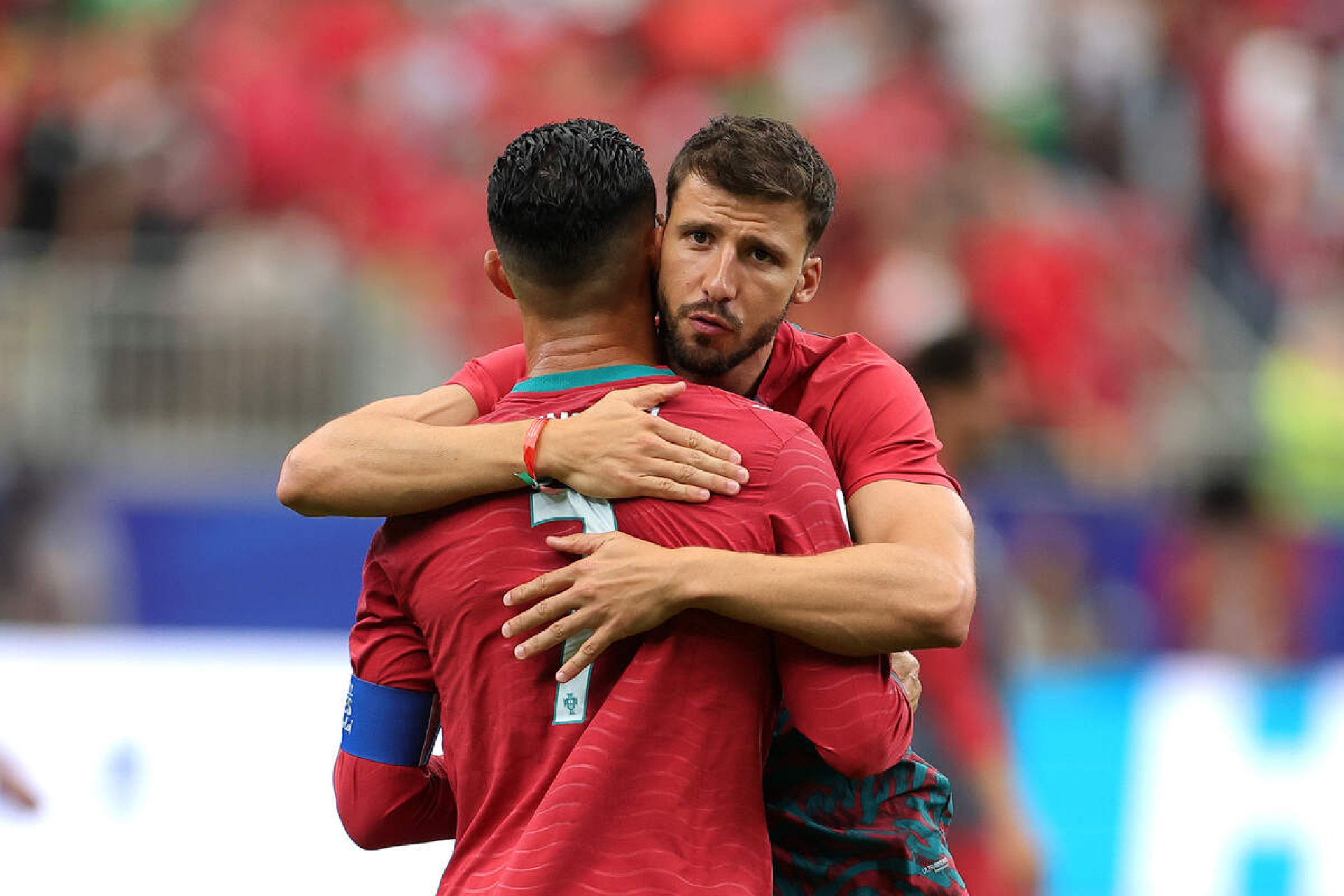 Portugal ganha refor&ccedil;o de titular para enfrentar Uzbequist&atilde;o