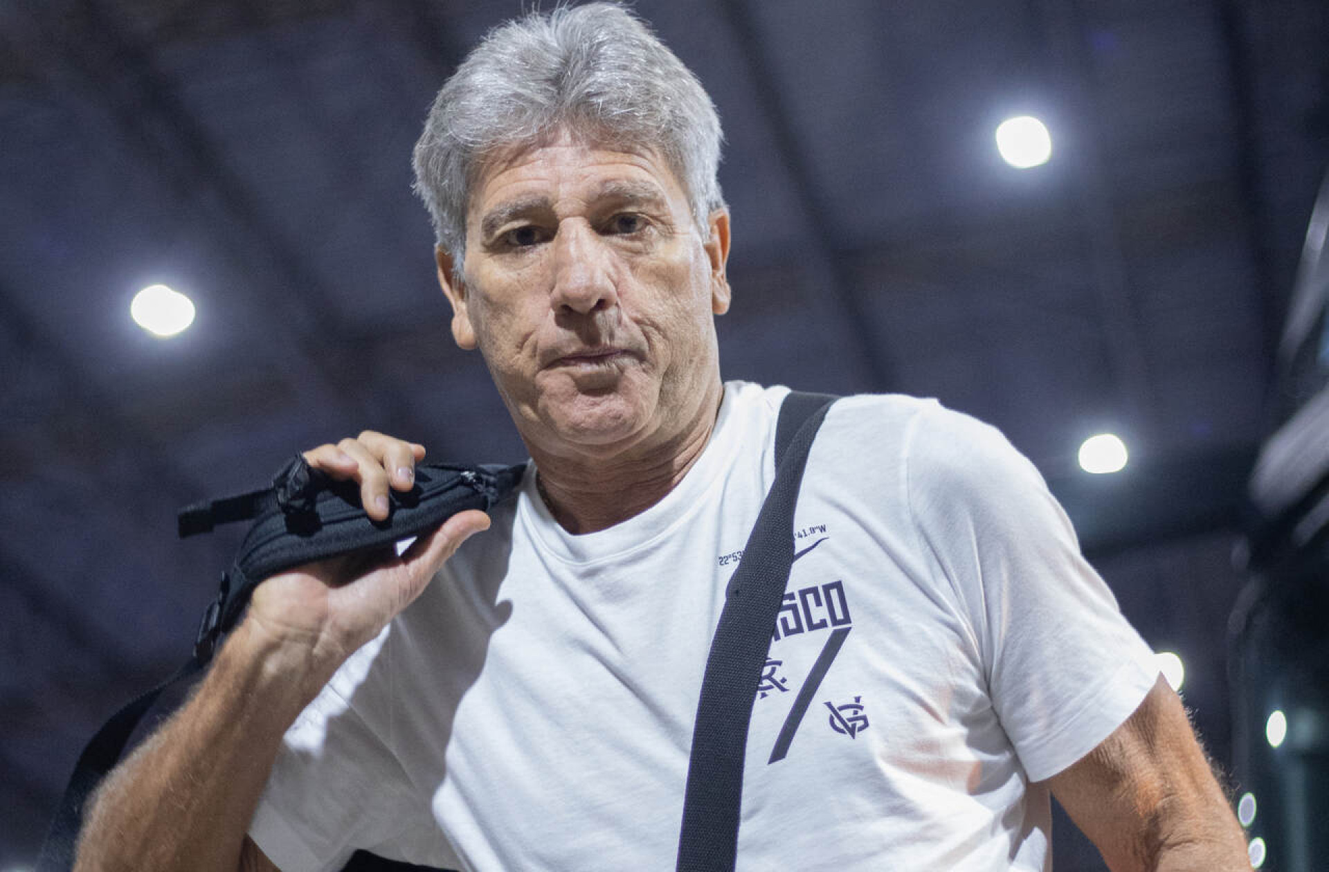 Vasco avalia demiss&atilde;o do t&eacute;cnico Renato Ga&uacute;cho