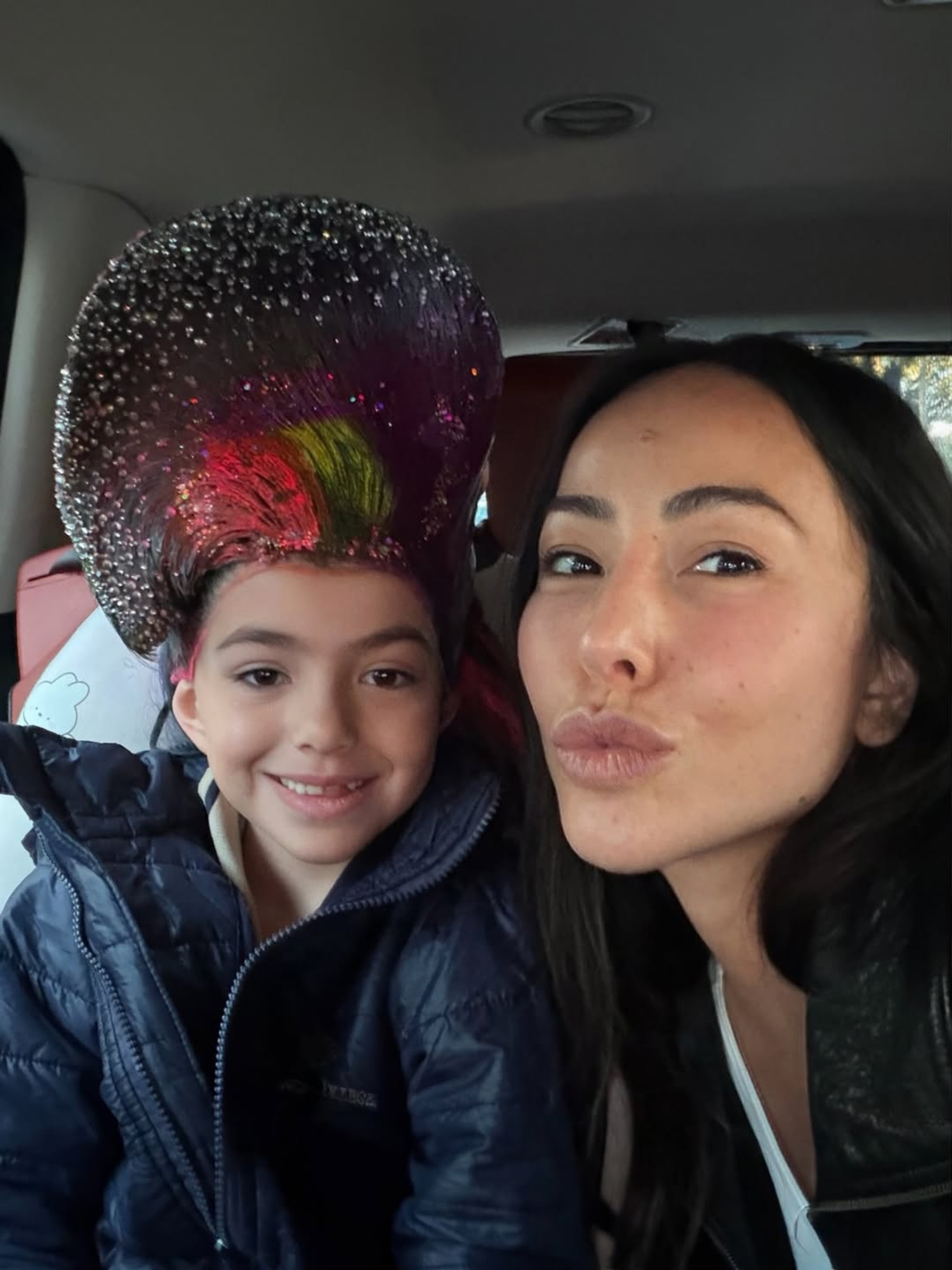 Zoe Sato e Sabrina Sato no dia do cabelo maluco - Reprodução / Instagram