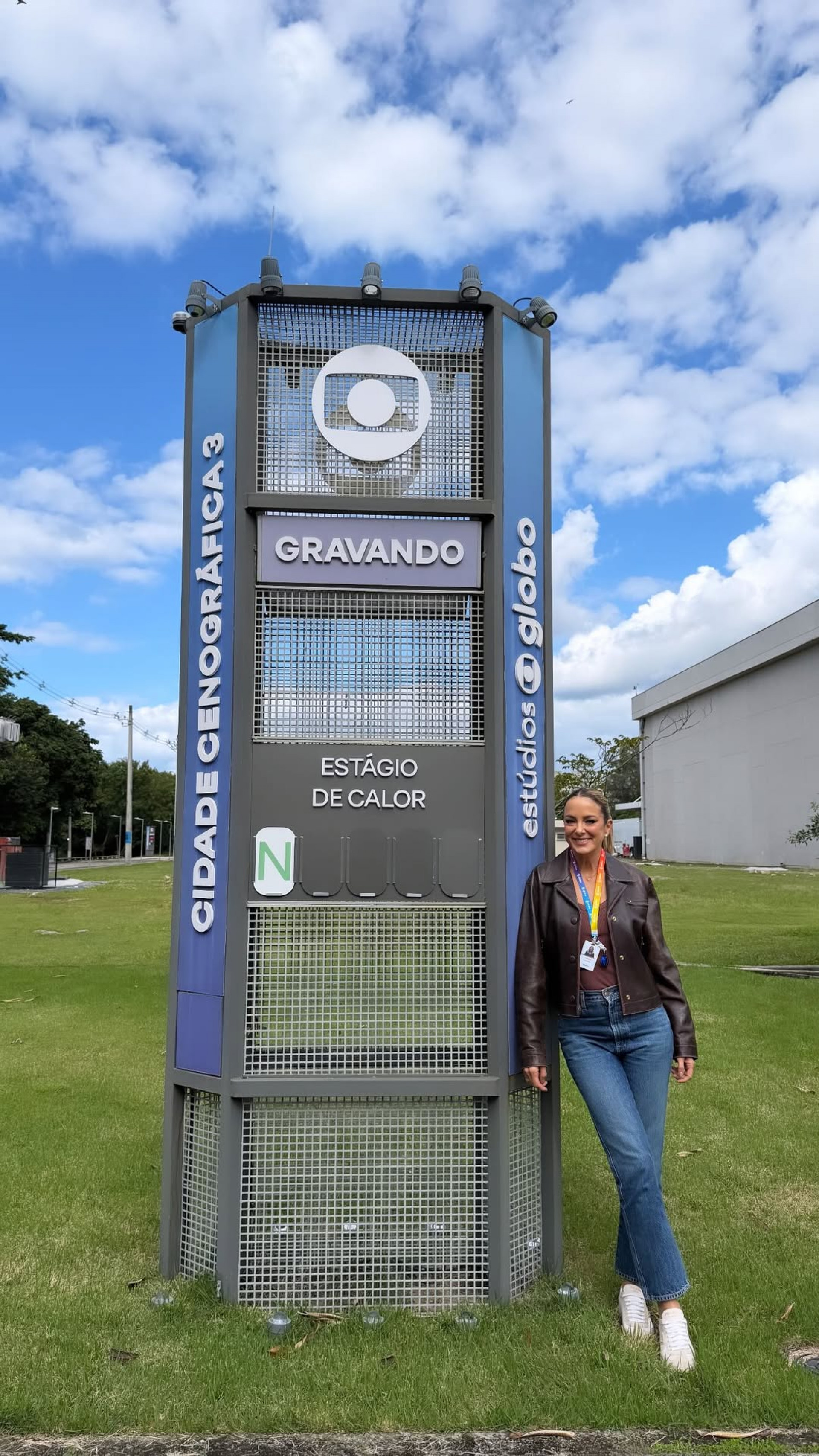Ticiane Pinheiro esteve nos Estúdios Globo para gravar novela  - Reprodução/Instagram 