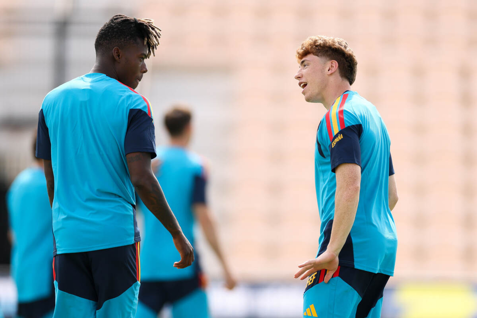 Liverpool paga multa e anuncia atacante da sele&ccedil;&atilde;o espanhola