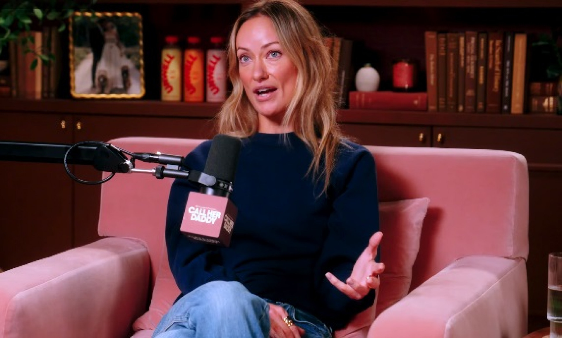Olivia Wilde relembra críticas por diferença de idade em namoro com Harry Styles