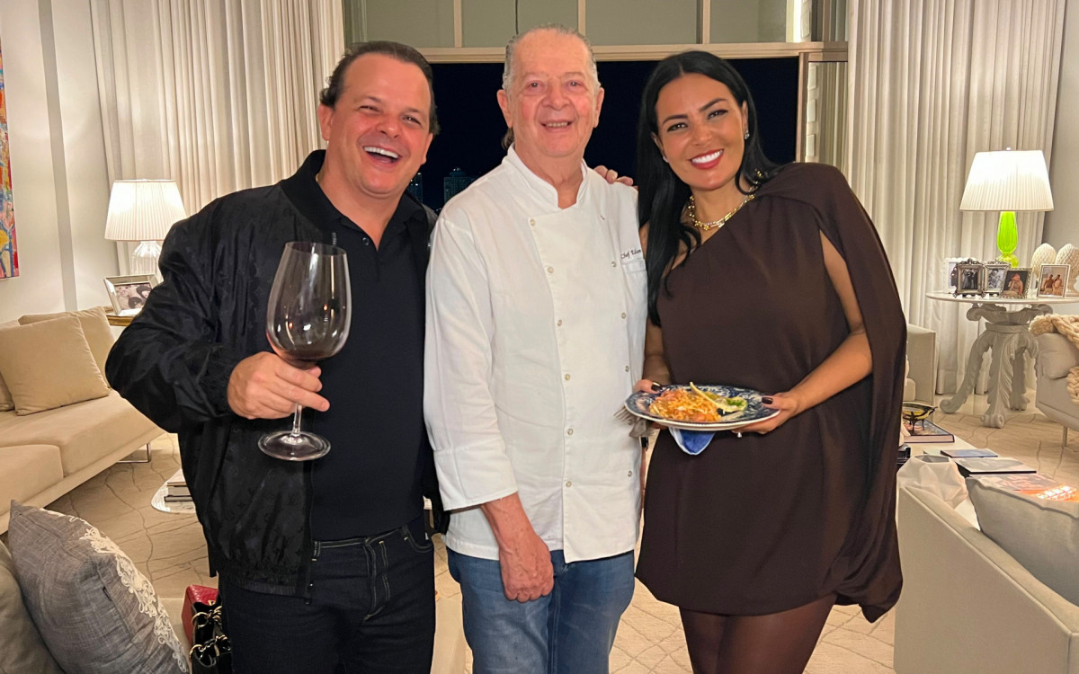 Marcos Rezende, o chef Edson Alexandre e Gardênia Cavalcanti
