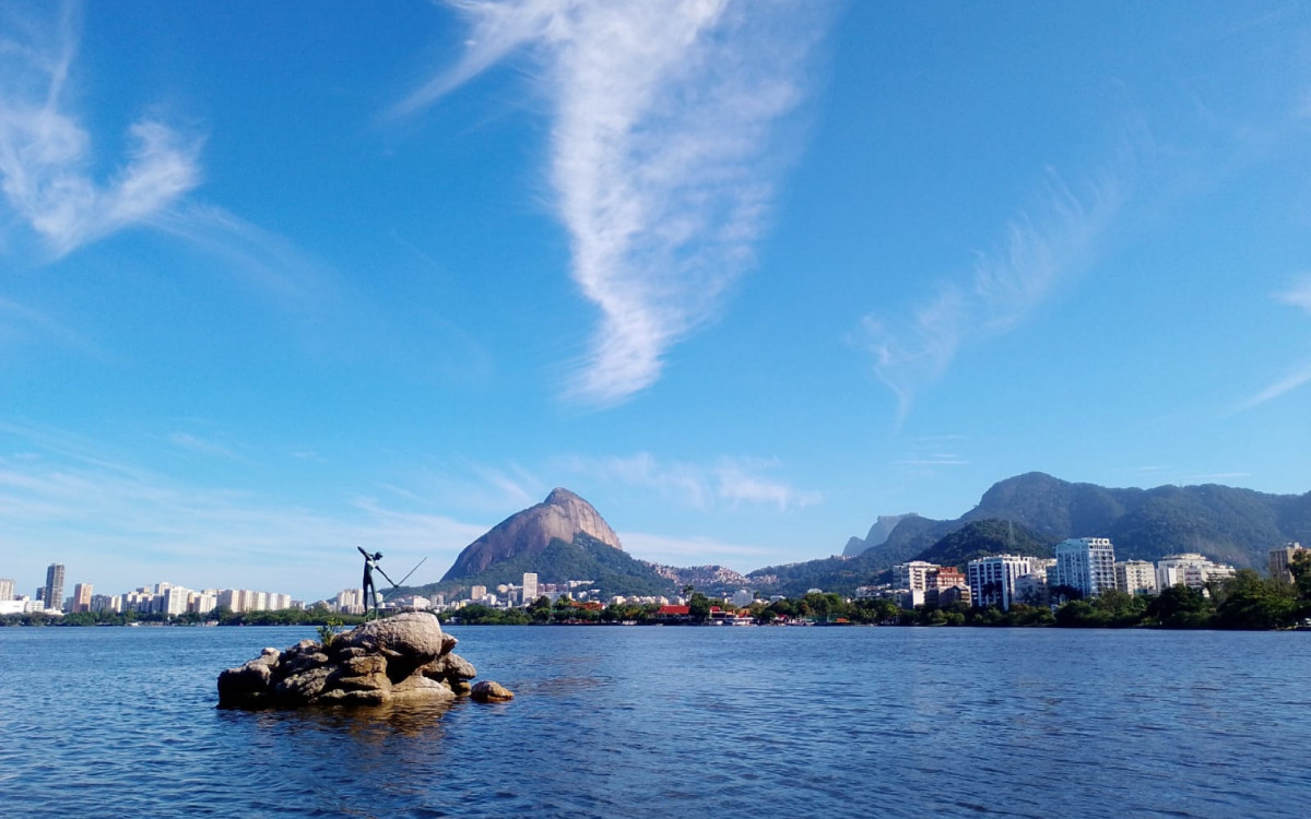 Escultura Curumim da Lagoa, na Zona Sul do Rio