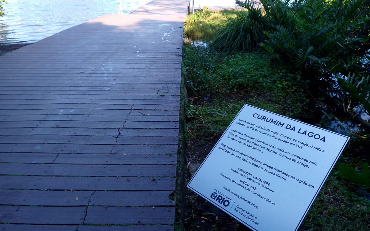 Escultura Curumim da Lagoa, na Zona Sul do Rio