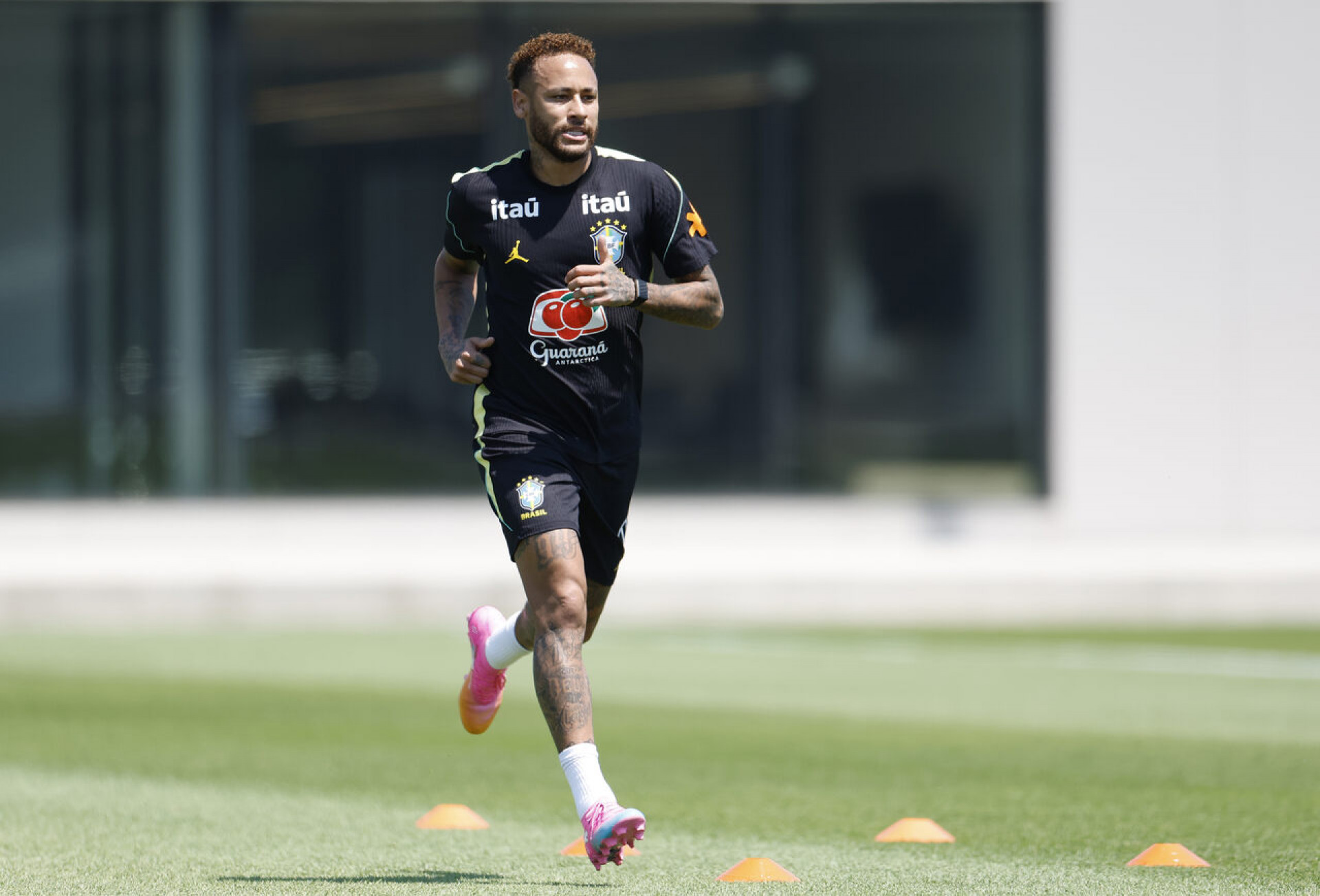 V&iacute;deo: Presidente Lula corneta Neymar: “Jogando a Copa do Mundo em home office”