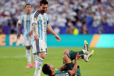 Argélia aponta erro de arbitragem e pede punição a Messi após estreia na Copa
