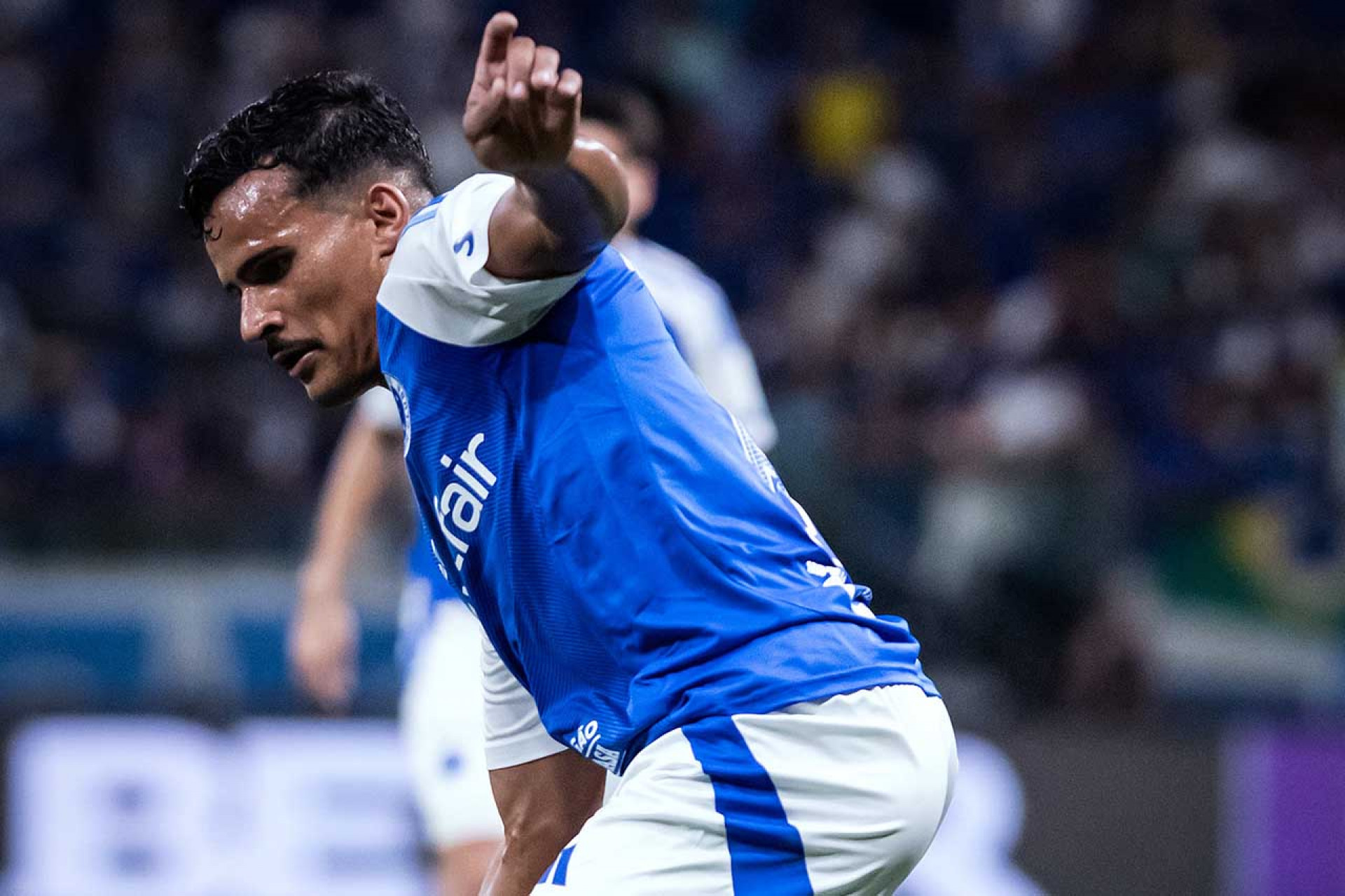 Cruzeiro acerta com o Como-ITA e aguarda decis&atilde;o final de Kaiki