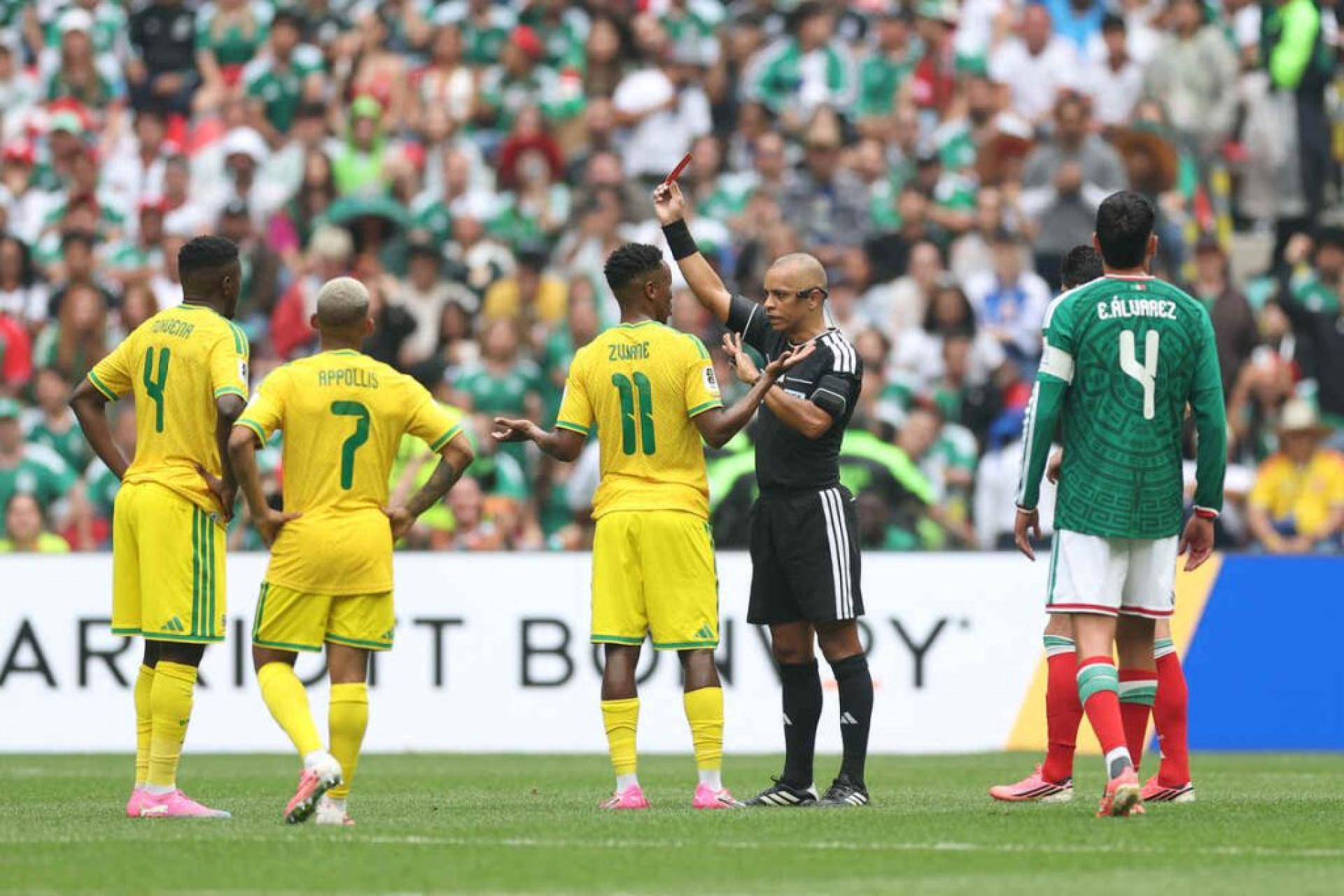 Wilton Pereira Sampaio &eacute; escolhido para apitar Noruega x Senegal