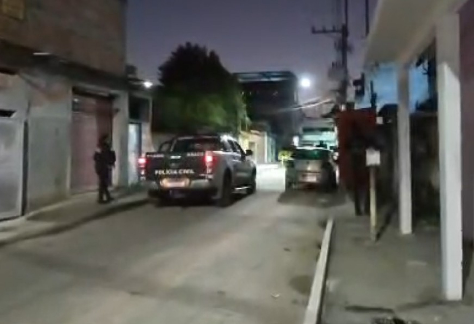 Polícia Civil cumpre mandados contra suspeitos de integrar milícia - Reprodução