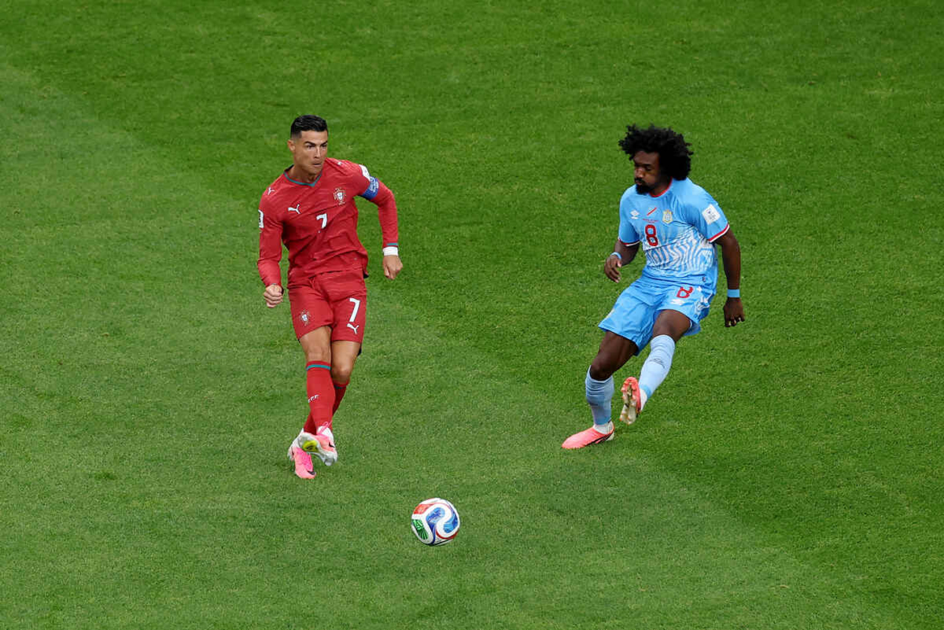 Henry defende Cristiano Ronaldo, de Portugal: “Nunca ser&aacute; o problema, &eacute; a solu&ccedil;&atilde;o”