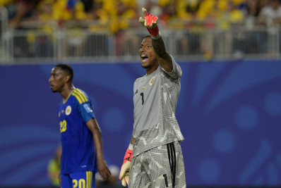 Herói de Curaçao, Eloy Room celebra empate com o Equador: 'Inacreditável'