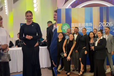 Paolla Oliveira participa de lançamento de filme no Festival de Cinema de Xangai