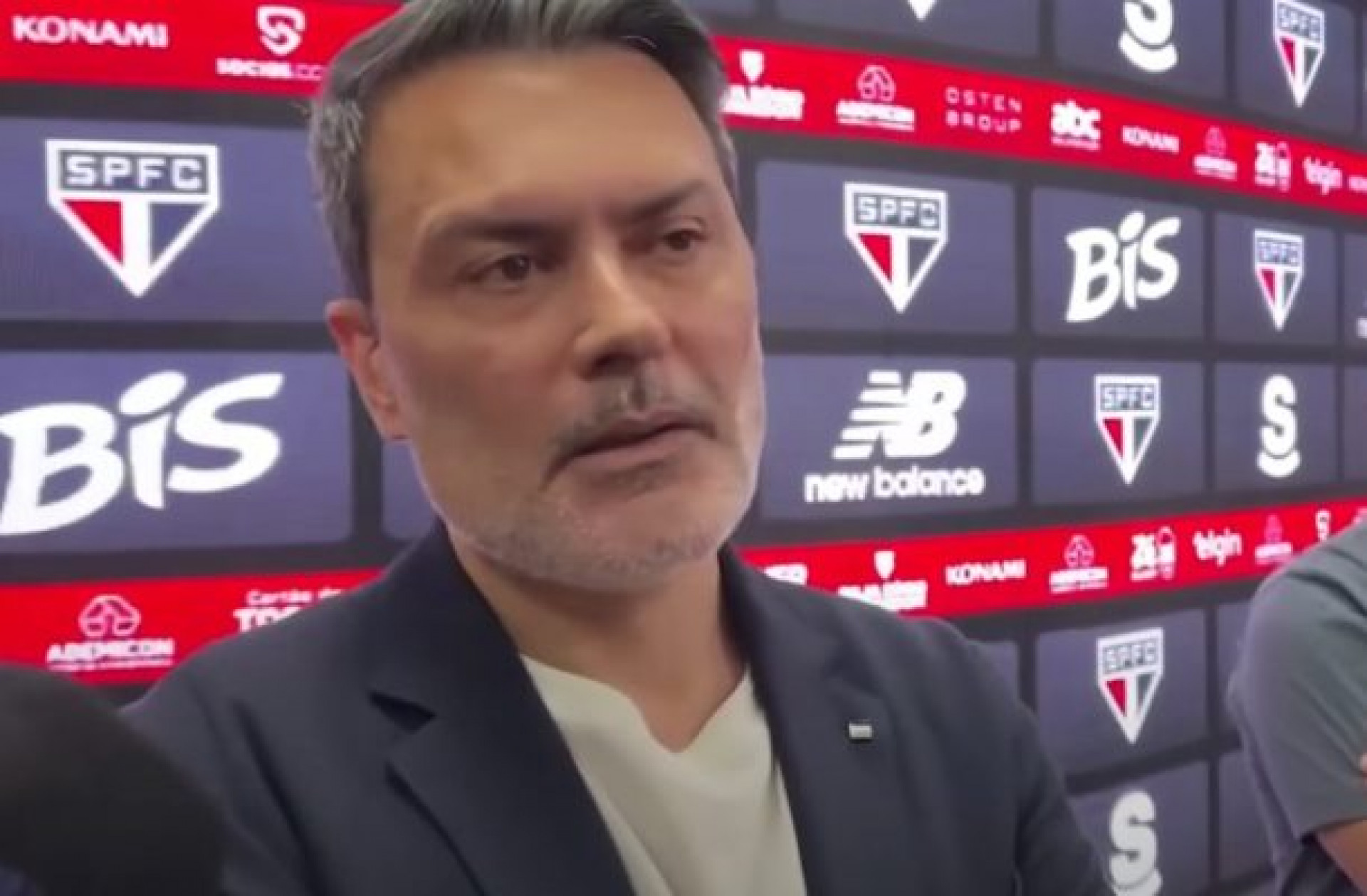 S&atilde;o Paulo encerra passagem de Rui Costa no comando do futebol