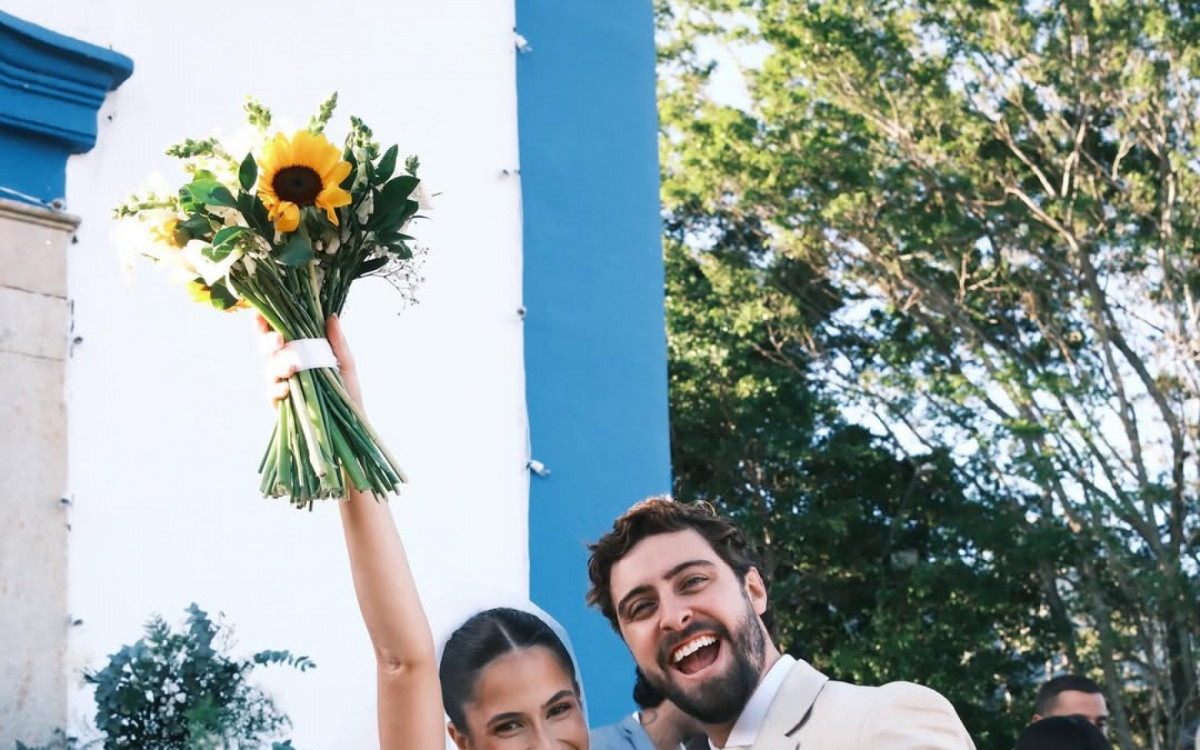 Eike Duarte se casa com Nat&aacute;lia Vivacqua  