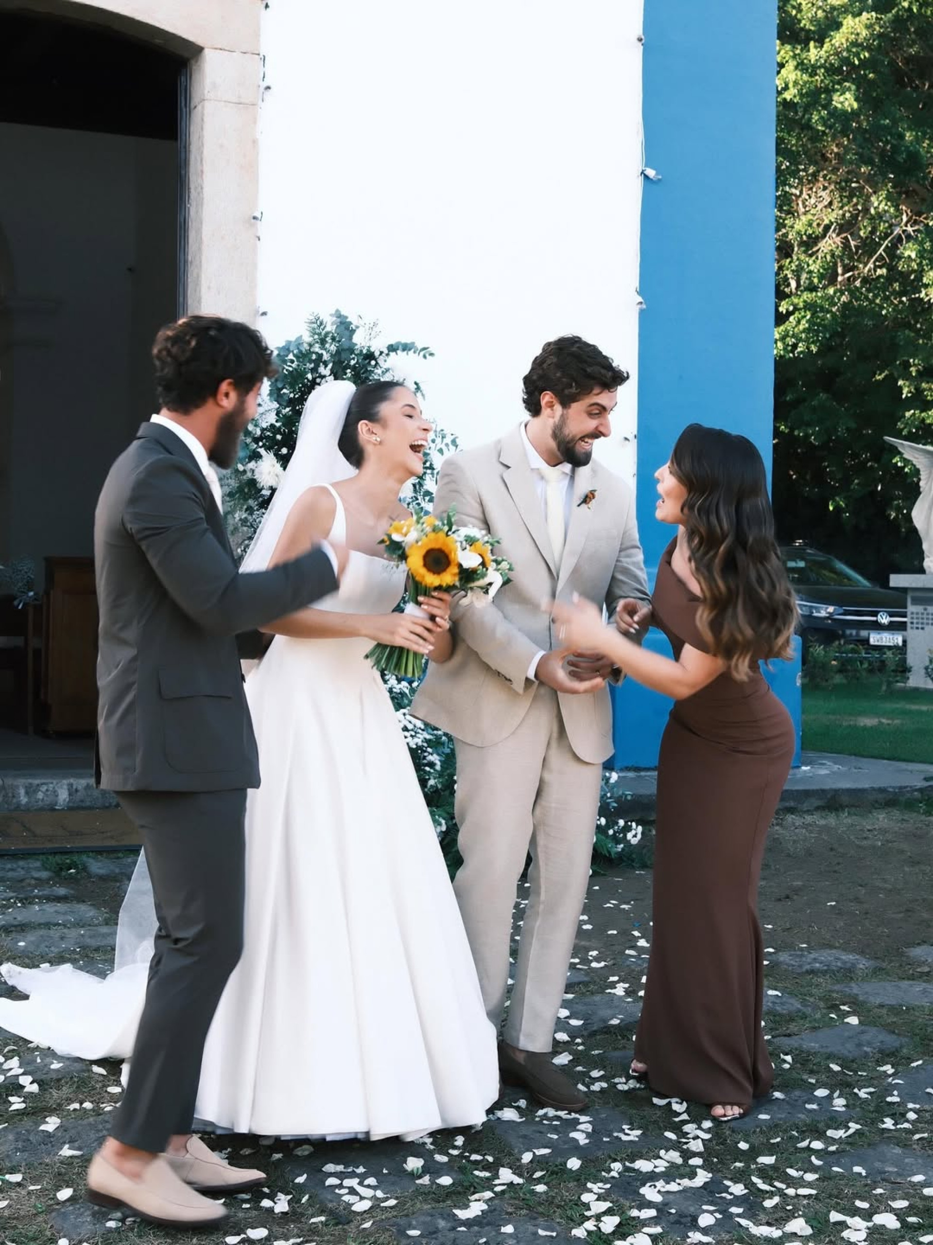 Larissa Manoela e André Luiz Frambach foram padrinhos do casamento de Eike e Natália - Reprodução do Instagram